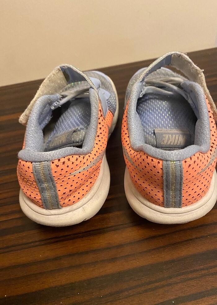 Nıke cırtlı ayakkabı 26 numara - Görsel 3