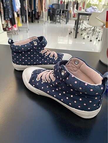 28 Beden Pantiyeli cırtlı keten bot h&m 28 numara