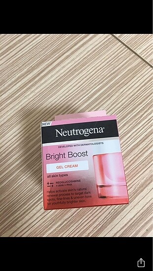 Neutrogena bright boost