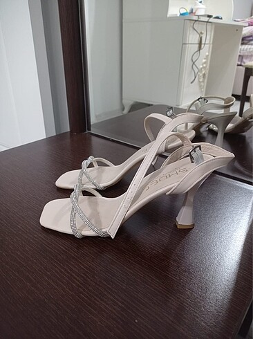 Shoes topuklu ayakkabı