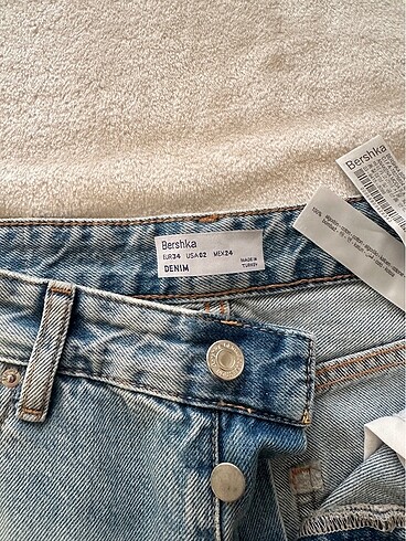 34 Beden bershka yırtık jean