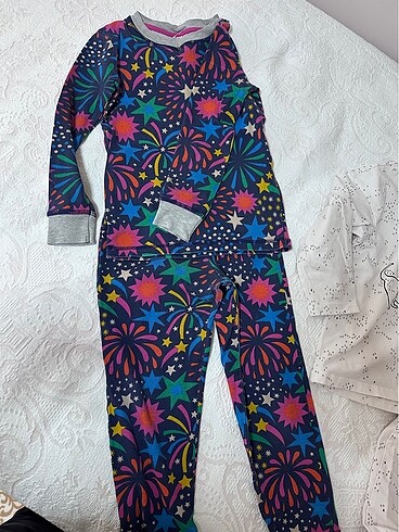 Iki takim pijama - Görsel 2