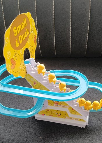 Beden Işıklı ve Müzikli 9 Parça Küçük Ördek Oyuncak dön dolaş