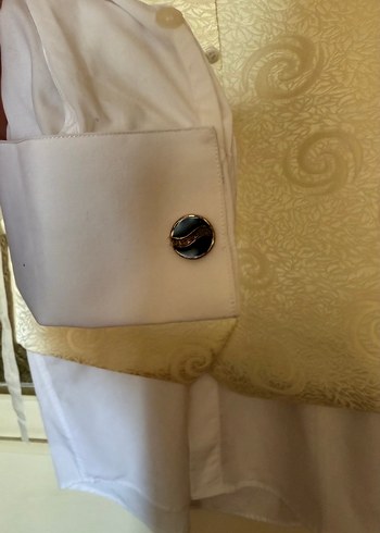 Krem yelekbeyaz gömlek siyah pantolon siyah saten kravat - Görsel 6