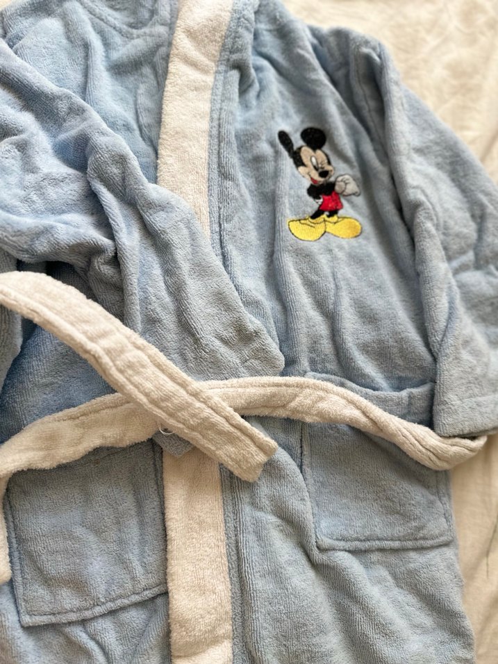 Mavi Erkek Çocuk Nakışlı Bornoz - Görsel 3