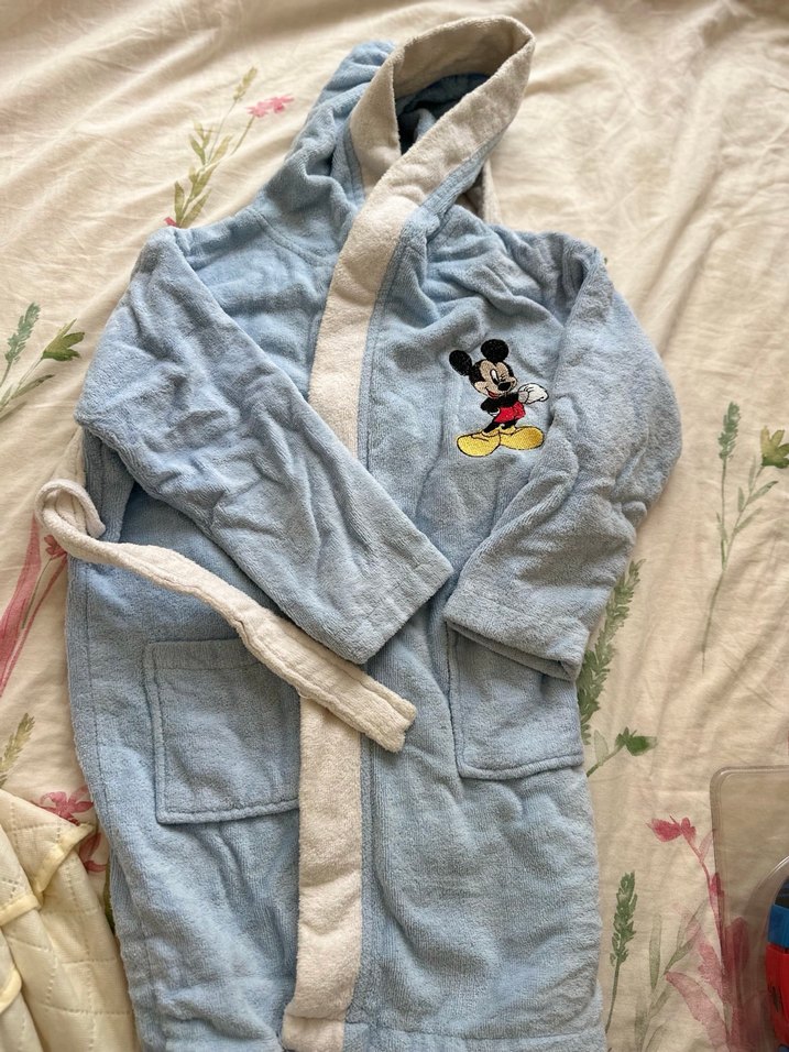 Mavi Erkek Çocuk Nakışlı Bornoz - Görsel 2