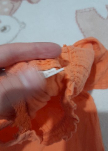 Turuncu Fırfırlı Kolsuz Bebek Takımı - Görsel 3