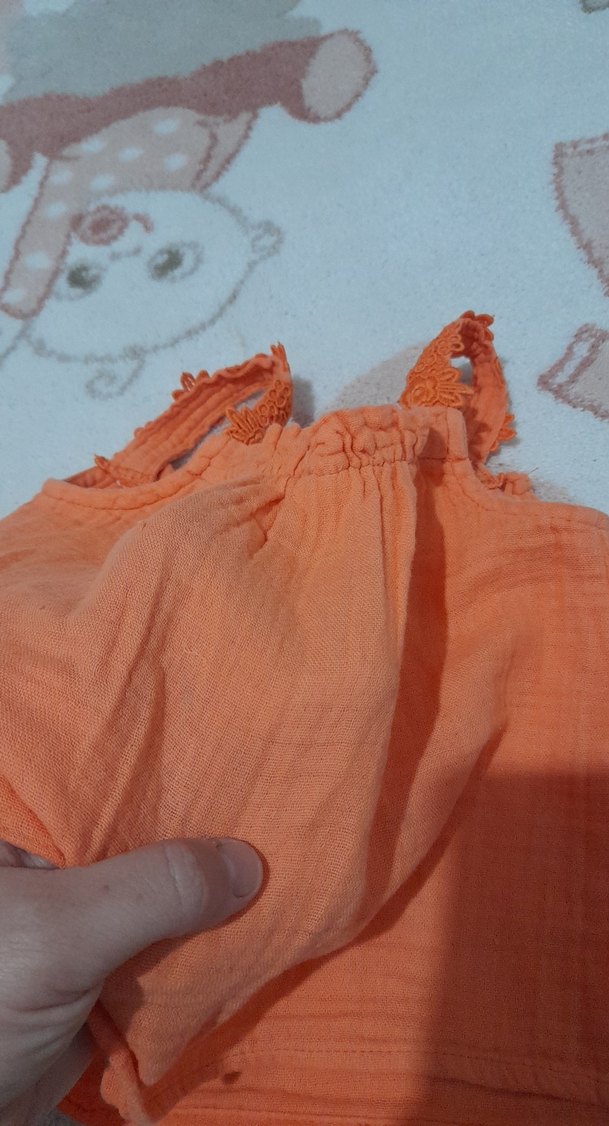 Turuncu Fırfırlı Kolsuz Bebek Takımı - Görsel 5