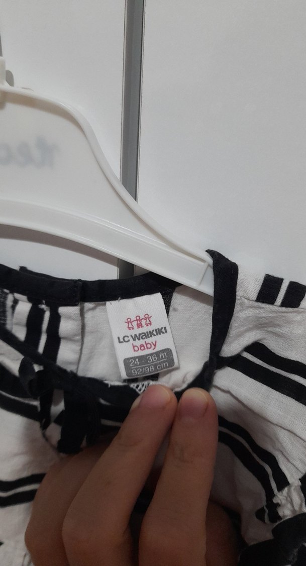 Kız Çocuk Beyaz Siyah Çizgili Salaş Elbise - Görsel 2