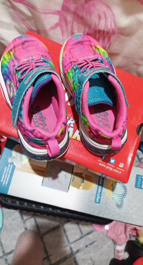 Kız Çocuk Renkli Batik Desenli Spor Ayakkabı - Görsel 3