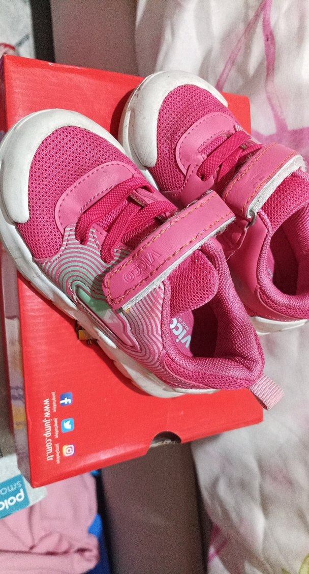 Kız Çocuk Pembe Cırtlı Spor Ayakkabı - Görsel 2