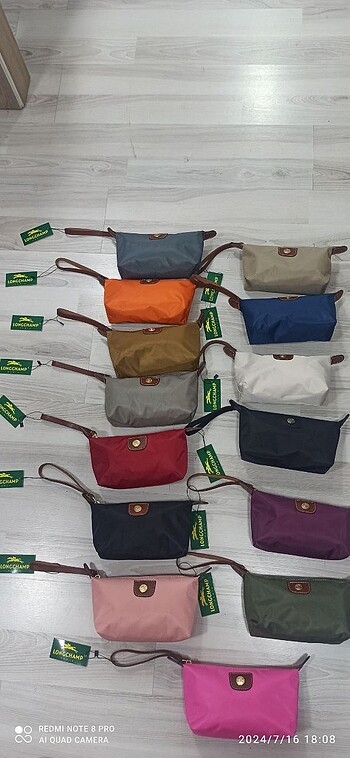 LONGCHAMP CLUTCH