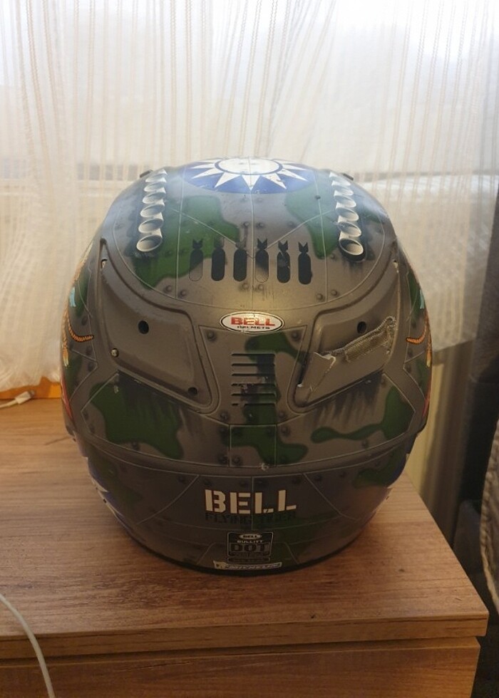 Bell motosiklet kask - Görsel 3