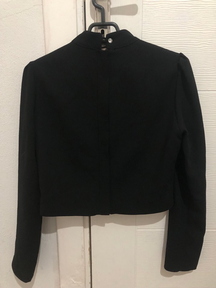 Düğmeli Siyah Yüksek Yakalı Mini Bluz - Görsel 2