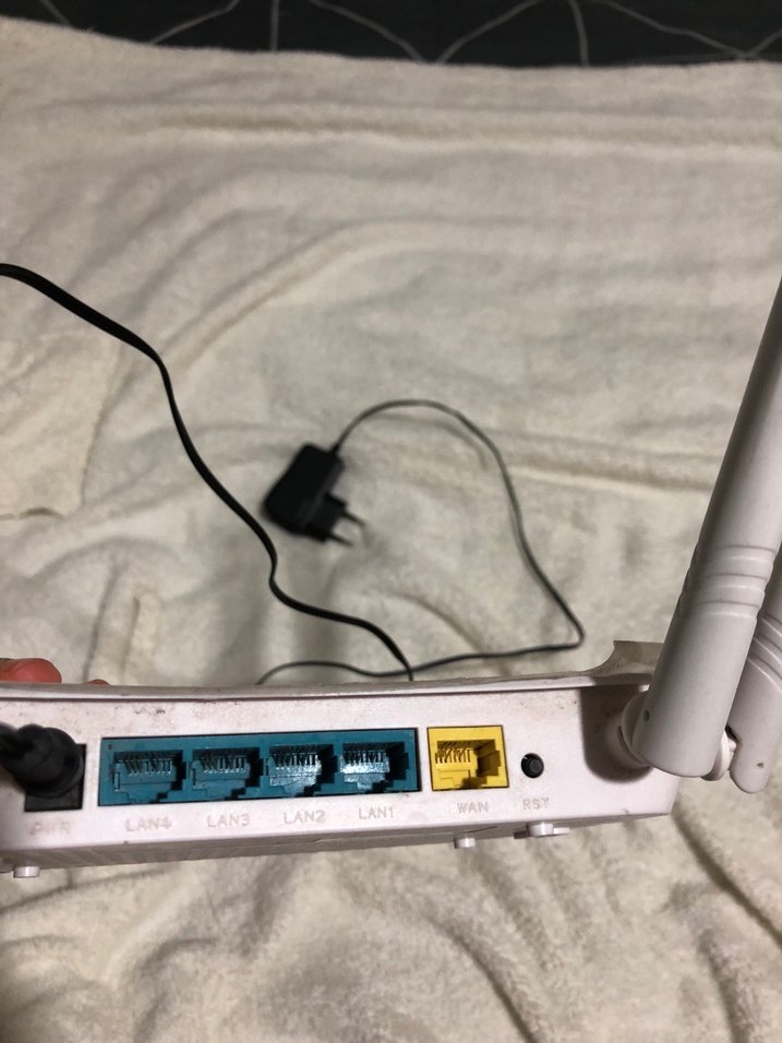 Beyaz Redline Kablosuz Router - Görsel 3