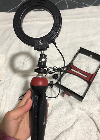 Kırmızı Tripodlu Selfie Çubuğu ve Halka Işık - Görsel 3