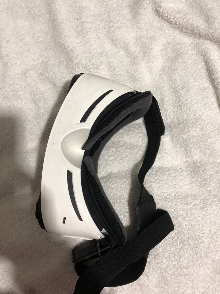 Beyaz VR Gözlük - Görsel 4