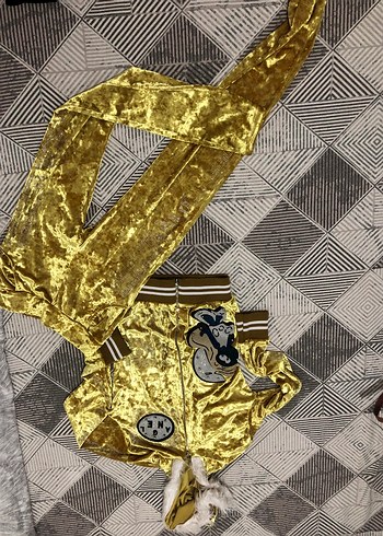 Kadın Altın Renk Parlak Kapüşonlu Eşofman Takımı - Görsel 3