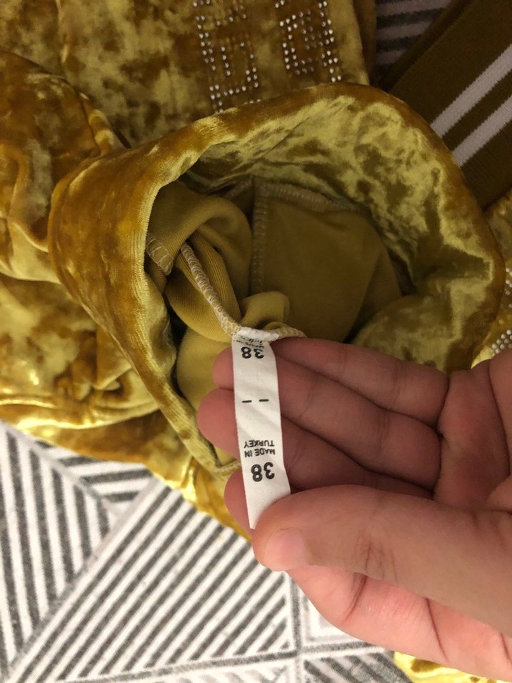 Kadın Altın Renk Parlak Kapüşonlu Eşofman Takımı - Görsel 5