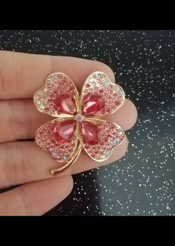 Pembe Taşlı Yonca Broş