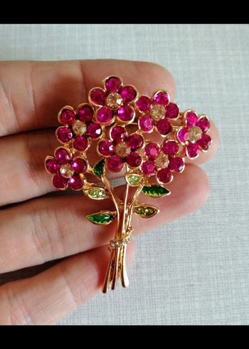 Pembe Çiçekli Vintage Broş
