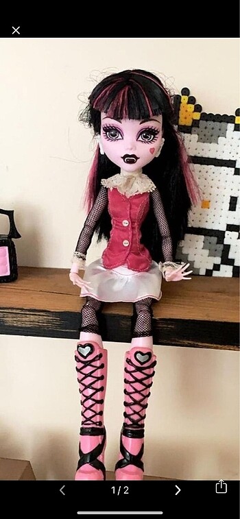 basic draculaura