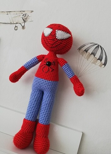 Amigurumi örümcek adam