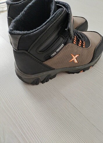 27 Beden Kinetix 27 numara 