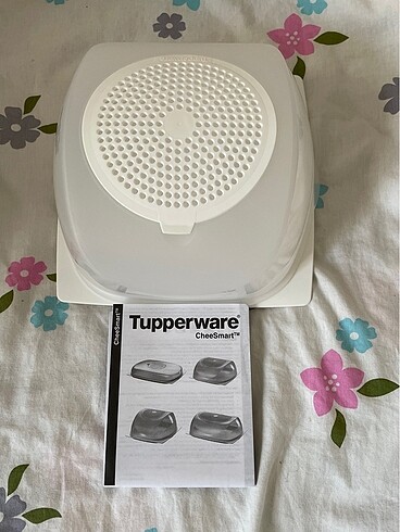 Beden Tupperware orta peynir dünyası