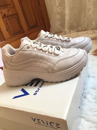Deichmann Spor ayakkabı