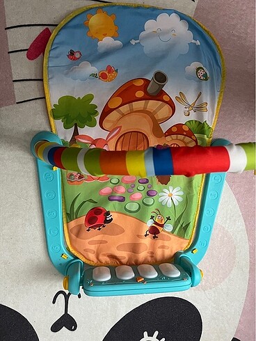 Fisher Price Piyanolu oyun halısı