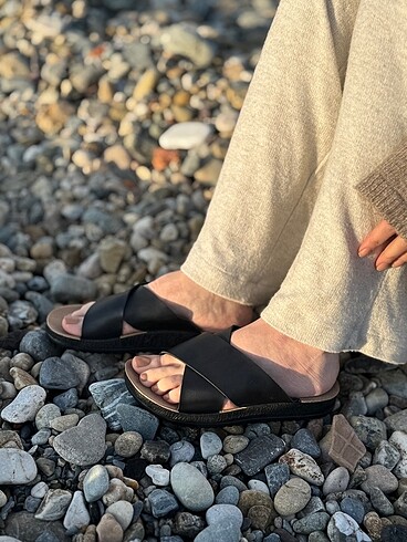 Diğer Kadın Deri Yazlık Plaj Terliği