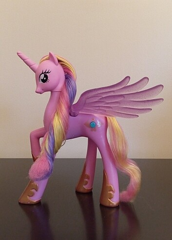 my little pony prenses cadance coquette