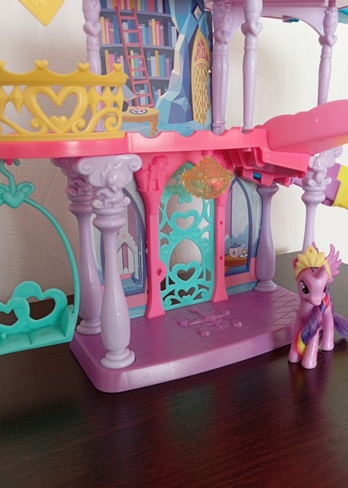 my little pony gökkuşağı sarayı şatosu twilight sparkle - Görsel 4