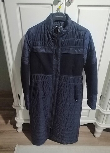 Mont kaban 44beden ama 42bedene daha rahat olur