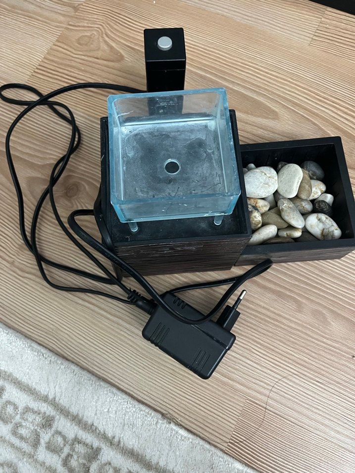 Fluval şelale filtre kendinden ışıklı - Görsel 5