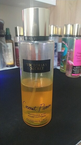 Beden Victoria's Secret Coconut Passion
