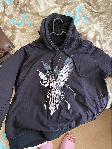 köstebek melek desenli sweatshirt