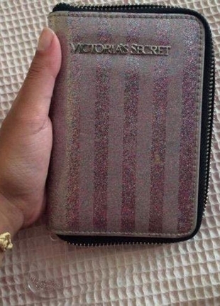 VS MAKYAJ FIRÇASI ÇANTASI