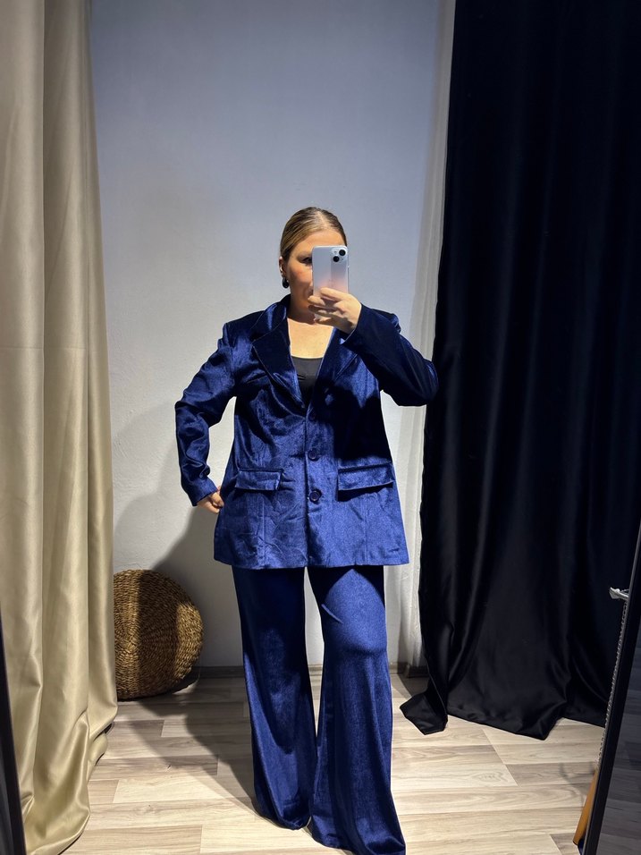 Düğmeli Lacivert Kadın Denim Blazer takım - Görsel 5