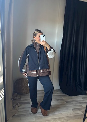 Kadın Camel Renkli Yumuşak Kumaşlı Şişme Yelek - Görsel 2