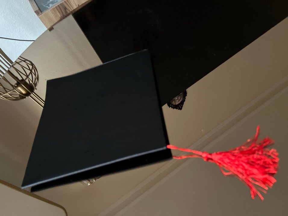 Uzun Siyah Kırmızı Detaylı Gotik Mezuniyet Elbisesi - Görsel 3