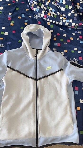 nike tech