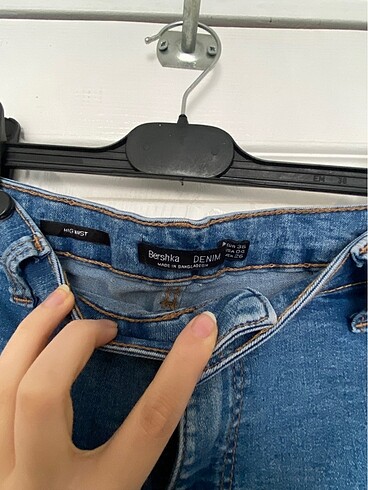 36 Beden Bershka şort