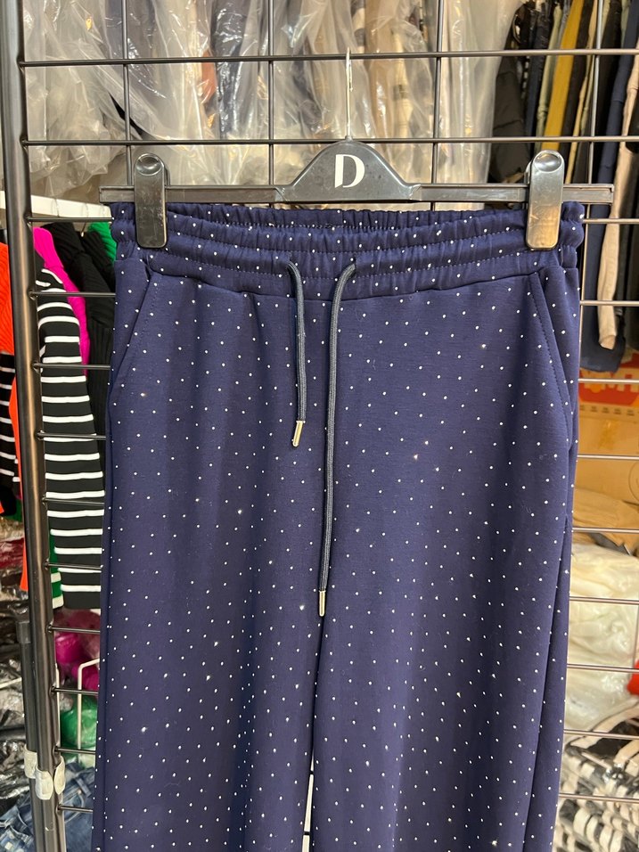 Kadın Lacivert Payetli Bol Kesim Kumaş Pantolon - Görsel 2