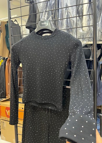 Pul Detaylı Siyah Puantiyeli Kadın Eşofman Takımı - Görsel 3