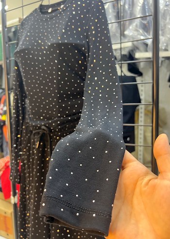 Kadın Siyah Uzun Kollu Kuşaklı Elbise - Görsel 3