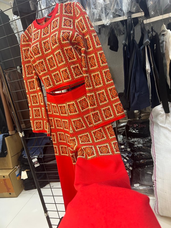 Kadın Kırmızı Örgü Desenli Uzun Kollu Tulum - Görsel 5