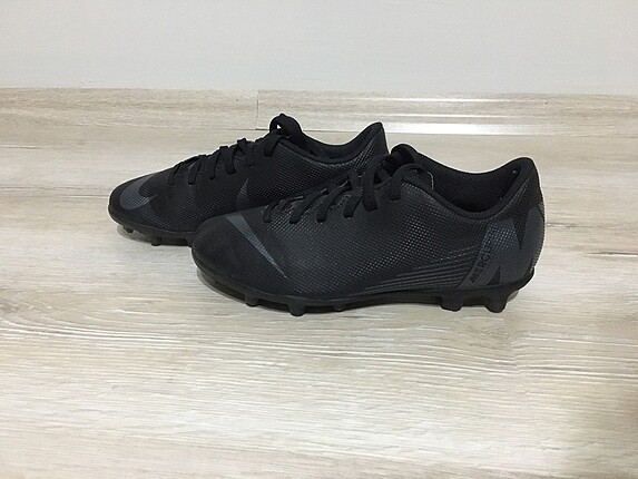 Nike çocuk krampon