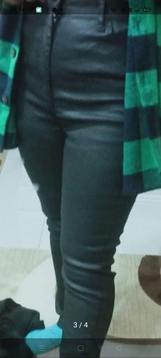 Deri  görünümlü Siyah Kadın Pantolon - Görsel 3